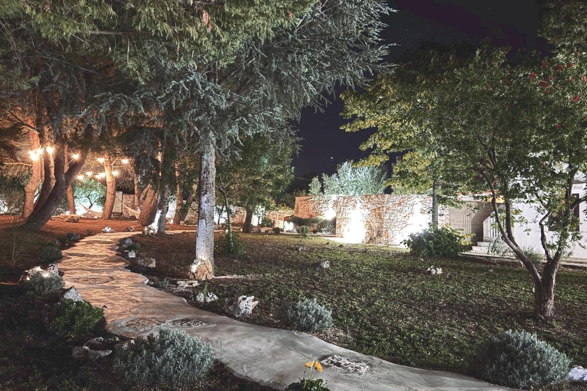 Dimora Il Mandorlo Hotel ออสตูนี ภายนอก รูปภาพ
