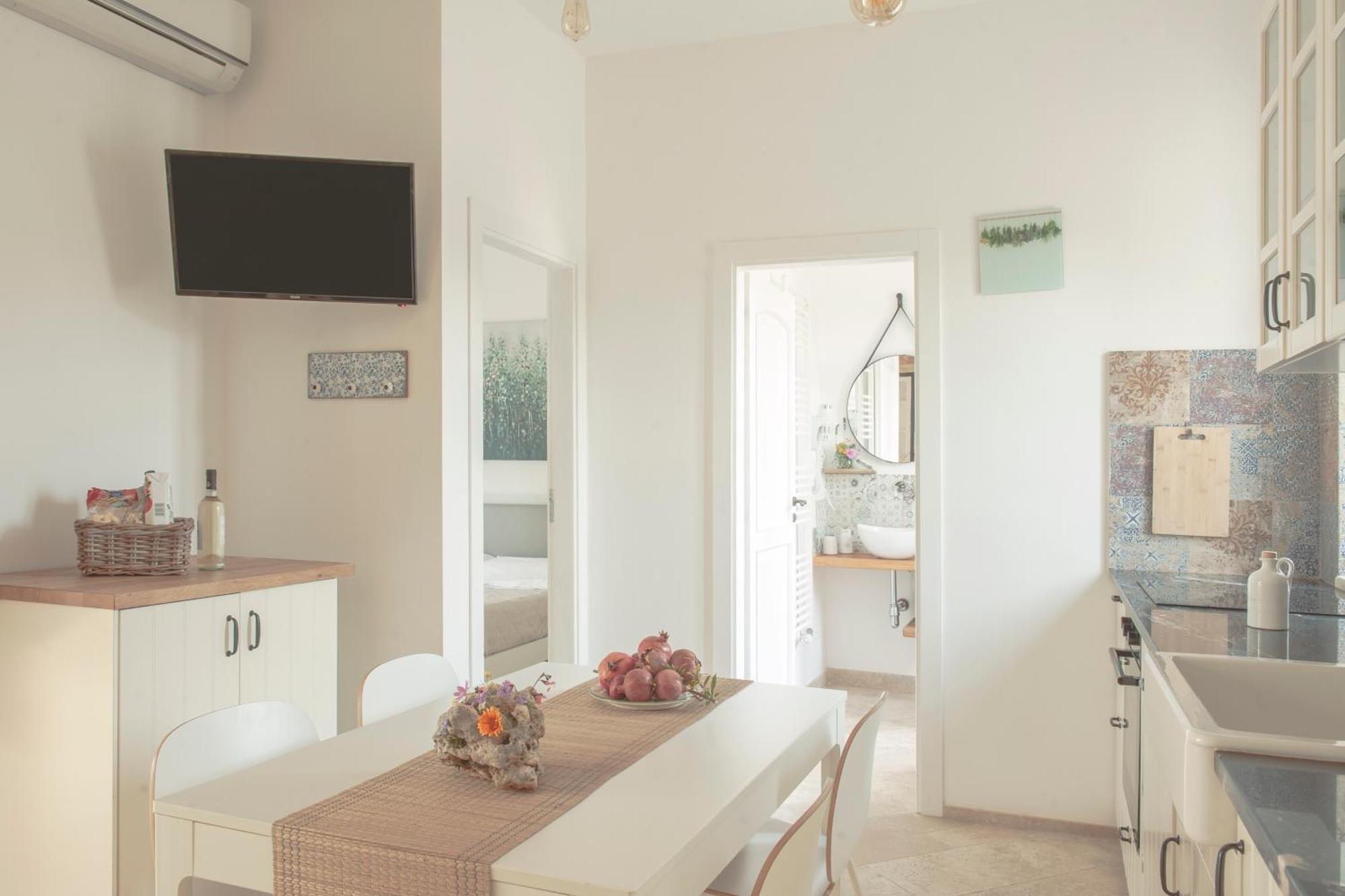 Dimora Il Mandorlo Hotel ออสตูนี ภายนอก รูปภาพ